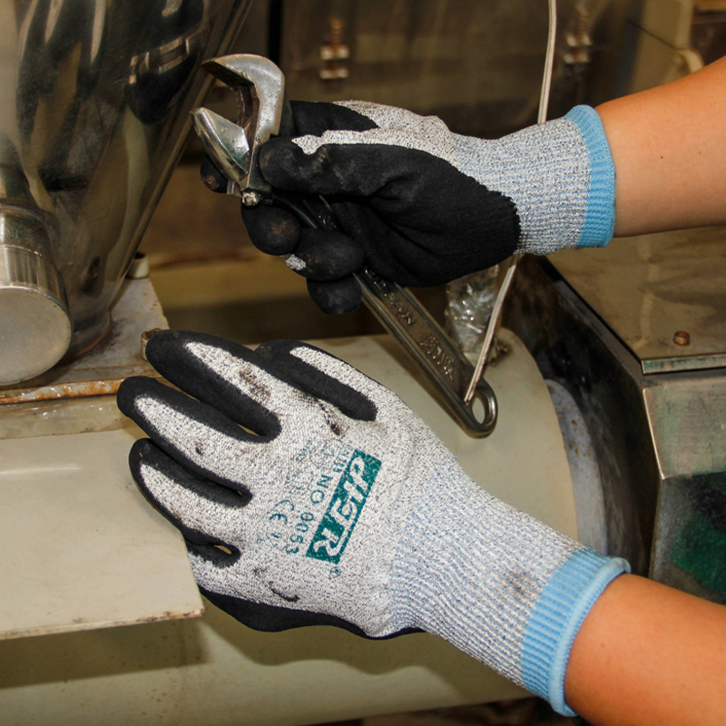 海太尔0053丁腈涂层防割手套